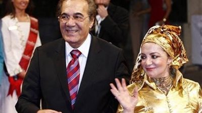 هنيدي وأحمد السبكي ينعيان القدير محمود ياسين