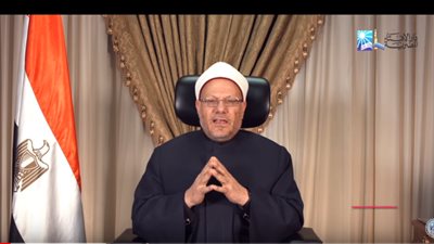 أول تعليق من مفتي الجمهورية على مقتل مدرس فرنسي عرض صورا مسيئة للنبي