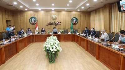 محافظ المنوفية يكلف بإعداد تقرير يومي عن إصابات كورونا وتفعيل لجان العزل المنزلي