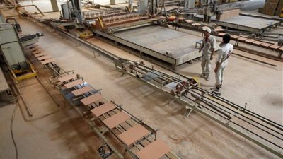 “الأدوات الصحية” تدعو منتسبيها لاستخدام الدفع الإلكتروني للحد من انتشار الرشاوى والفساد