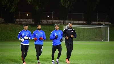 تدريبات قوية لرباعي حراس الزمالك