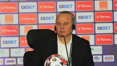 شوقي غريب: سنخوض ودية أخرى بجانب البرازيل.. وهذا موقف رمضان صبحي