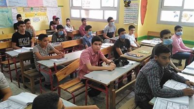 “تعليم المنوفية” يوجه مديري المدارس بالإبلاغ عن معلمي الدروس الخصوصية داخل المدارس