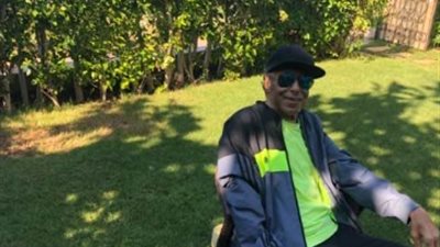 أحدث ظهور لصلاح السعدني في عيد ميلاده الـ77 (صور)