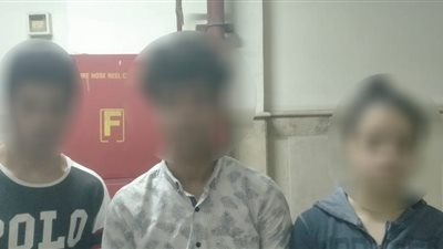 طالبة تضع مخدرات في العصير لزوجة أبيها: “كنت هسرقها وأهرب مع واحد صاحبي”