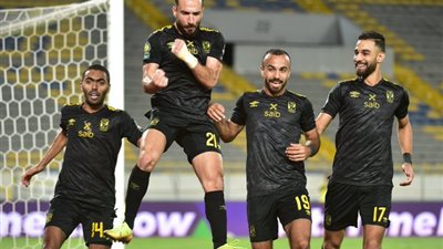 “كاف” يبرز تفوق الأهلي على الوداد في المواجهات المباشرة