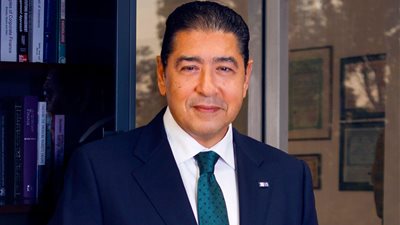 استقالة هشام عز العرب من رئاسة البنك التجاري الدولي