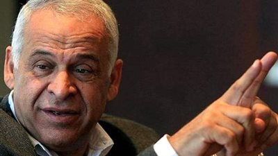 كما انفردنا.. فرج عامر يُعلن التعاقد مع أطهر الطاهر واللاعب يصل غدًا