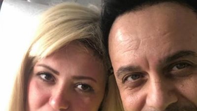 مصطفى قمر يتجه إلى الجونة بصحبة زوجته وهشام عباس لإحياء حفل اليوم