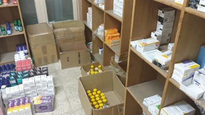 ضبط 200 ألف قرص دوائي مجهول المصدر في مخزن بدون ترخيص فى الإسكندرية