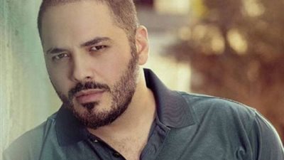 أبرزهم ليلي علوي ويسرا ومحمد فراج.. نجوم أغنية دقي يا مزيكا لرامي عياش