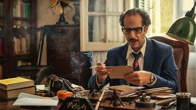 عمرو سلامة يستنكر انتظار الجمهور لقرصنة “ما وراء الطبيعة” ويصفه بالتهريج