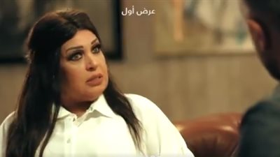 فيفي عبده في “قعدة رجالة”: أنا أرقص لأنها شغلتي (فيديو)