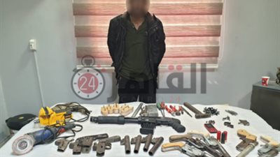 ضبط حداد لإدارته ورشة لتصنيع الأسلحة النارية بدمياط