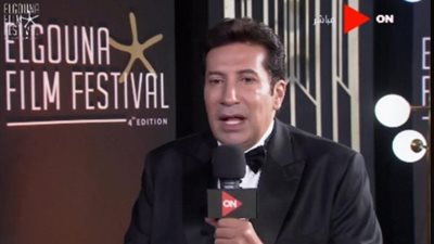 هاني رمزي: “مصر محيرة العالم كله بسبب إدارتها لأزمة كورونا”