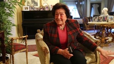 بعد قليل.. صلاة الجنازة على فرخندة حسن رئيس القومي للمرأة الأسبق