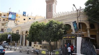 بعد انهيار سقفه إبريل الماضي.. سكرتير عام المحافظة يفتتح مسجد عبد الله وهبي بالفيوم