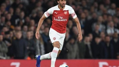 محمد النني يقود أرسنال لمواجهة مانشستر يونايتد بالدوري الإنجليزي
