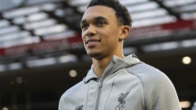 أرنولد: هدفنا الوصول بعيدًا في دوري أبطال أوروبا.. وفخور بما قدمته مع ليفربول