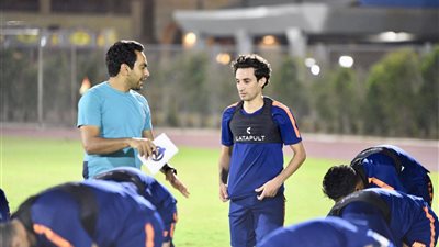 البنك الأهلي يعرض على أيمن حفني 3.5 مليون جنيه لضمه