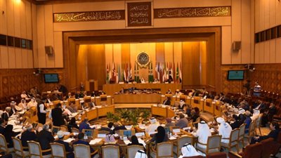البرلمان العربي ينفي وجود إصابات بكورونا للمشاركين في اجتماعاته بالقاهرة