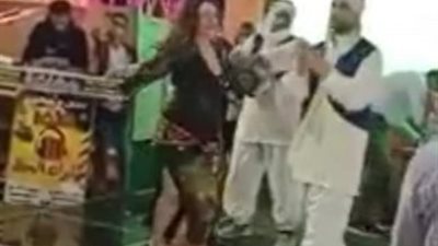 “رقاصة” تتسبب في حل مجلس إدارة مركز شباب قويسنا بالمنوفية (صور)