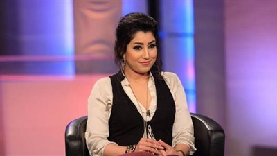 رسالة غامضة من آيتن عامر عن مصابي كورونا (تدوينة)