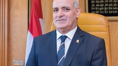 رئيس جامعة الفيوم يكشف لـ “القاهرة24” سر حصول الجامعة على تصنيف التايمز البريطاني