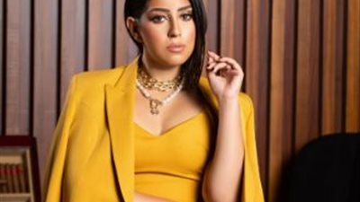 بالأصفر والسماوي.. أيتن عامر في أحدث جلسة تصوير بعدسة أحمد مبارز