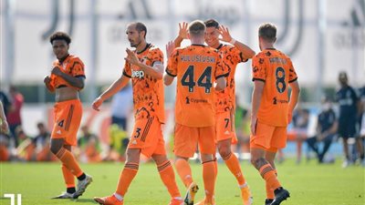 تشكيل ناري ليوفنتوس أمام فرينكفاروزي بدوري أبطال أوروبا