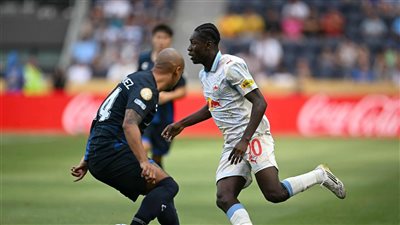 إيقاف مباراة سالزبورج وباتشوكا في كأس العالم للأندية بسبب سوء الأحوال الجوية