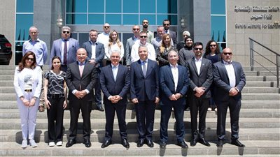 رئيس اقتصادية قناة السويس: المنطقة وجهة للاستثمارات الدولية.. ولدينا استثمارات لأكثر من 20 دولة