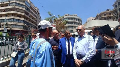 محافظة القاهرة تطلق أول منظومة لحوكمة السايس وتأجير ساحات الانتظار بارتداء زي موحد