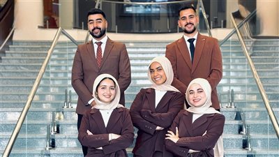 تطبيق Toothy match.. مشروع تخرج بحاسبات ومعلومات سيناء لتسهيل علاج الأسنان بمقابل رمزي أو بالمجان