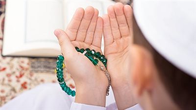 دعاء الجمعة الأخيرة من السنة الهجرية.. اللهم اجعل العام القادم خيرًا وبركة