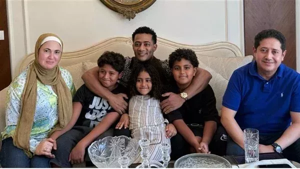 من تصالح محمد رمضان