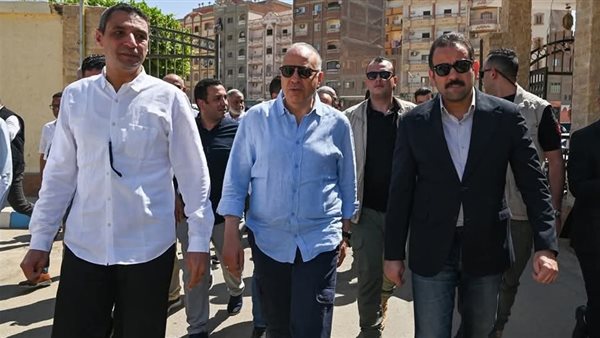 زيارة وزير الري إلى