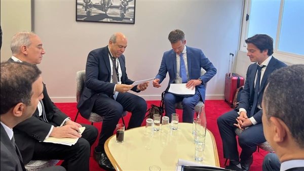 وزير الطيران المدني