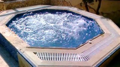 غرق شخص داخل جاكوزي فيلا بكمبوند شهير في التجمع