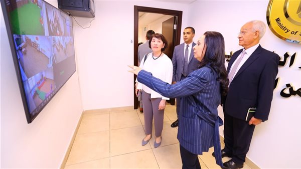 الدكتورة مايا مرسي