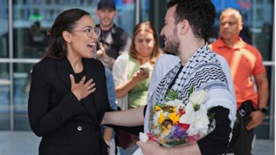 بعد الإفراج عنه في أمريكا.. الناشط محمود خليل يتعهد بمواصلة الدفاع عن فلسطين 