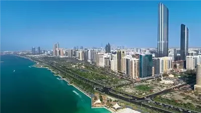 طقس الإمارات..سُحب شرقًا ورطوبة مرتفعة تصل لـ 90% على بعض المناطق