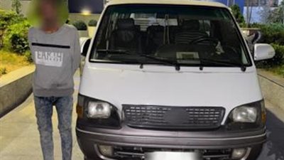 ضربها وسرق هاتفها.. ضبط سائق ميكروباص لتحرشه بسيدة في عين شمس 