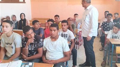 بدء تنفيذ البرنامج العلاجي لطلاب مدرسة الرسوب الجماعي بإعدادية بني سويف