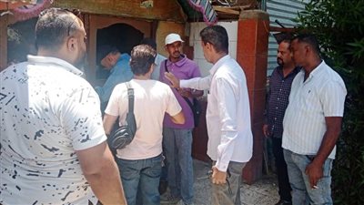 تشميع عدد من المقاهي والكافيهات بحي غرب أسوان لعدم الالتزام بمواعيد الغلق المحددة