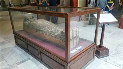 تابوت الملك كامس.. المتحف المصري بالتحرير يعرض قطعة نادرة قطعة احتفالًا بعيد الجلاء| صور 