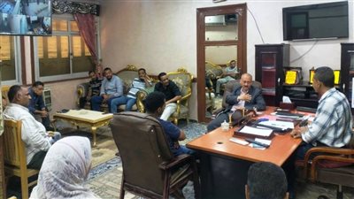  محافظ أسوان يتابع جهود تكثيف ندوات التوعية لترشيد استهلاك الكهرباء بالمحليات والمصالح الحكومية
