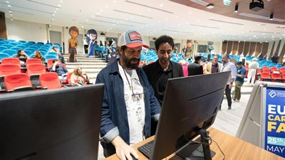 أحمد أمين يشيد بجامعة مصر للمعلوماتية: الطلبة بيصمموا ألعاب إلكترونية من أول الفكرة لحد البرمجة