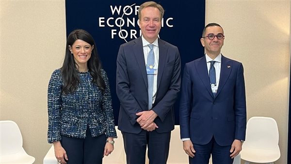 خلال اللقاء