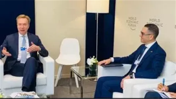 خلال اللقاء